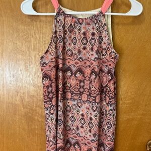 Taylor & Sage Pink Graphic Sleeveless Tank Top